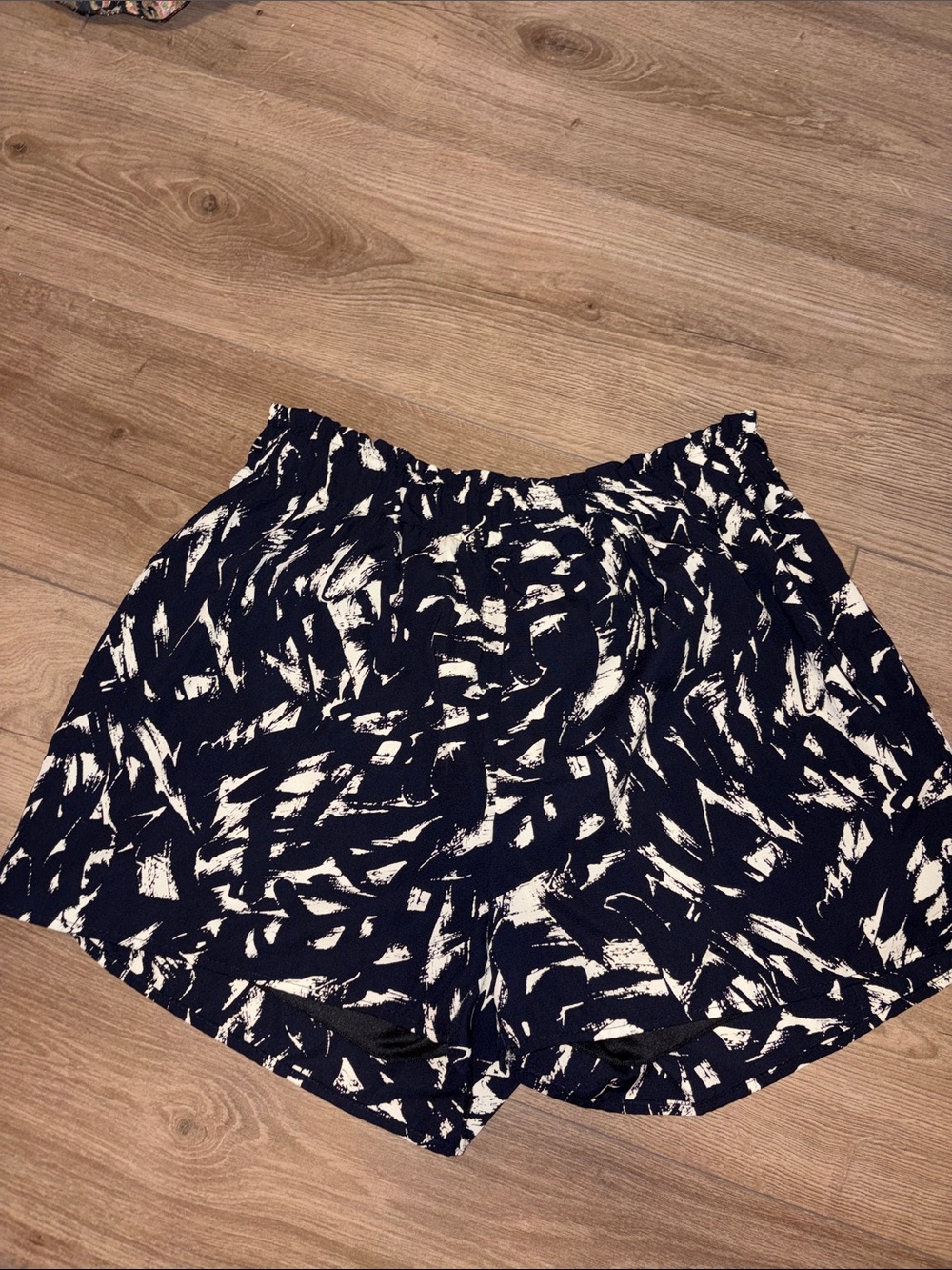 miami Black and Cream Abstract-Print High-Waist Dressy Shorts